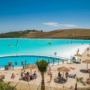 https://alcazaba-lagoon-estepona-golf.1costadelsol.com